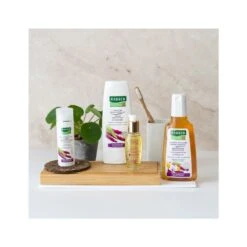 Rausch Shampoo Riparatore Alla Camomilla E All'amaranto 200ml -Cosmetici Sconto Negozio rausch shampoo riparatore alla camomilla e all amaranto 200ml 3 1663688227